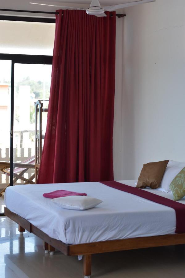 Packbag Beach Hotel Kovalam Exterior foto