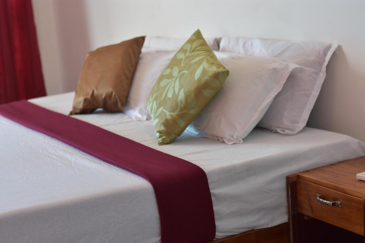 Packbag Beach Hotel Kovalam Exterior foto