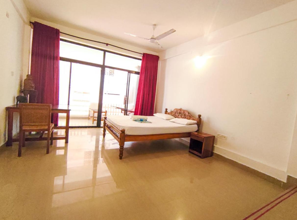 Packbag Beach Hotel Kovalam Exterior foto